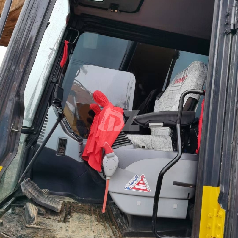 Hot Sale Mini excavator Komatsu PC110 Used Excavator 95 new Japan Original 11Ton komatsu Excavator