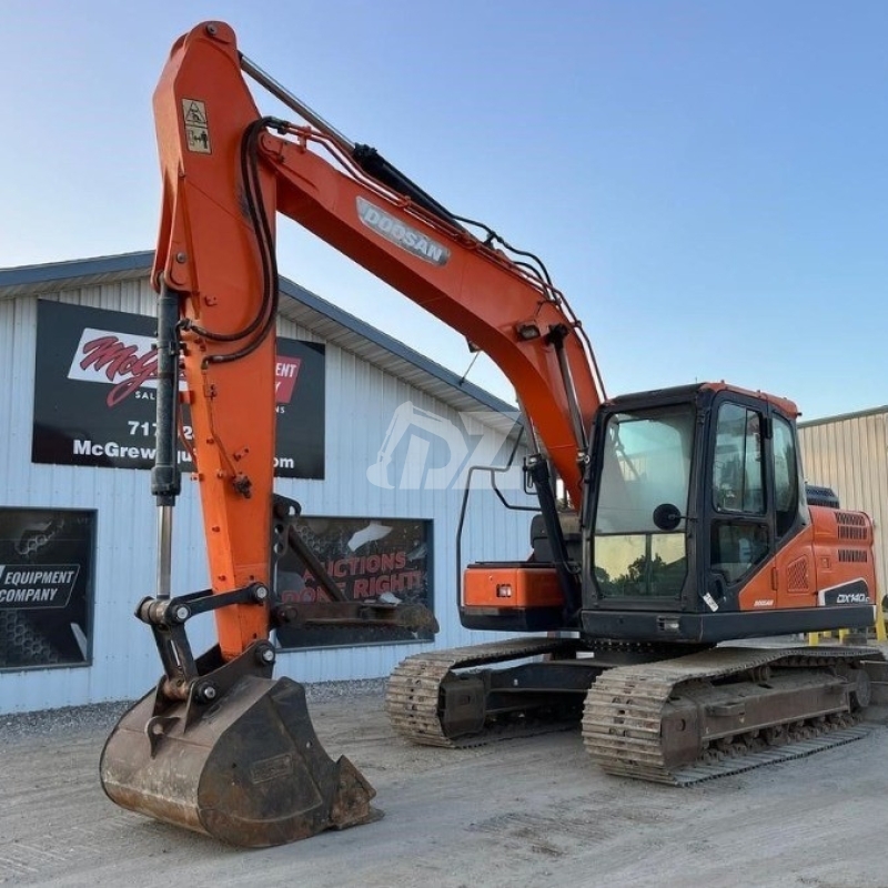 Used Doosan DX140LC Ground Digging Machine 2nd Hand Diggers Excavator