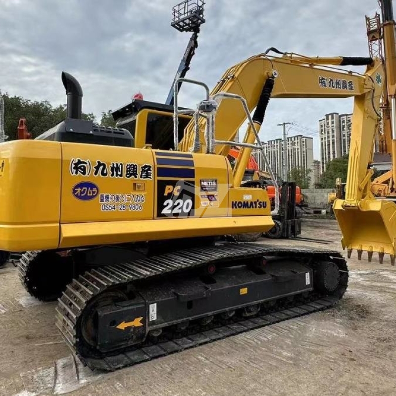 22Ton Used Crawler Excavator Komatsu PC220-8 Secondhand Construction Machinery