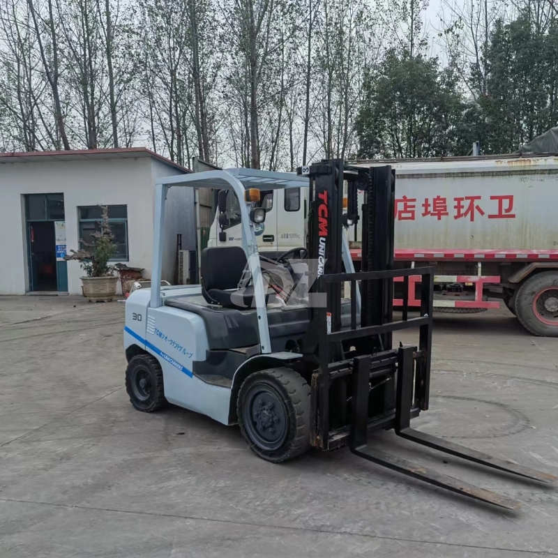 Used TCM 3ton forklift