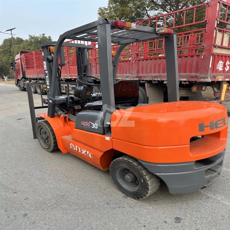 Low Price 3 Ton Perfect Working Condition Second-hand China Original HELI CPC30 Diesel Forklift