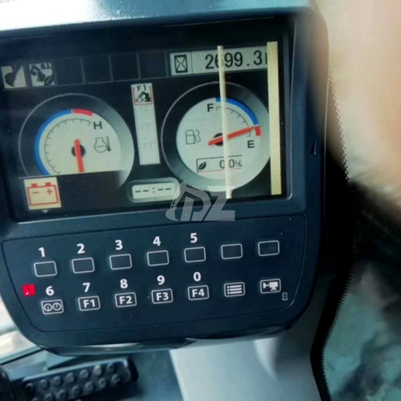 Hitachi zx210-3 2nd Hand Excavator 20 Ton Repossessed Construction Digger Machine