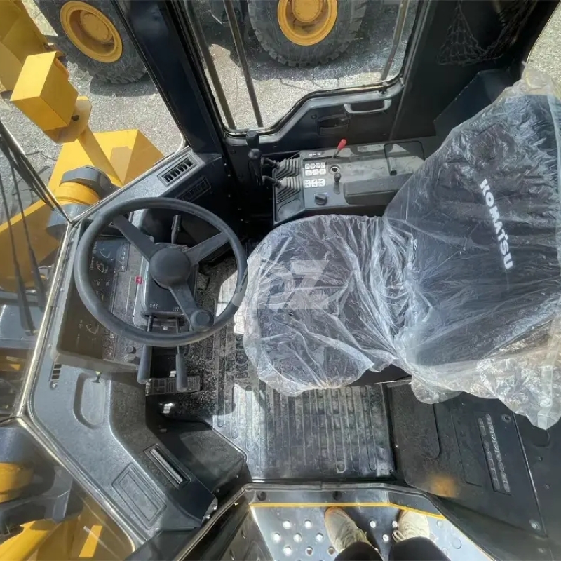 Engineering 143KW Used Komatsu Wheel Loader WA380 17 Tons