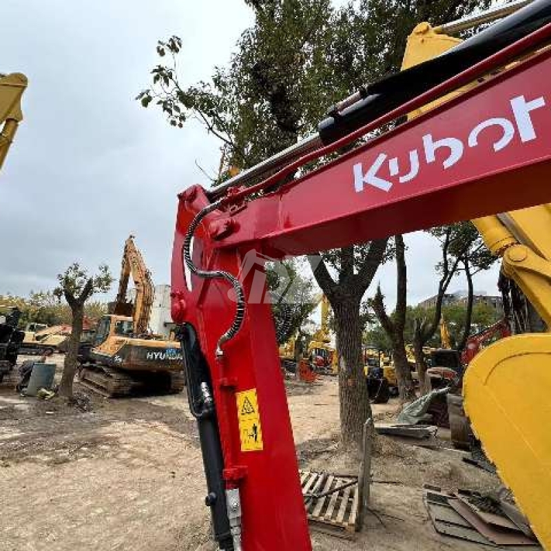 35.5KW Old Used Crawler Excavator Mini Kubota Kx163 6 Ton Digger