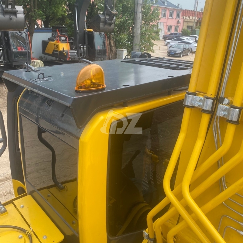 Original Earth Moving Machinery Komatsu PC400-8R Hydraulic Crawler 40T Komatsu PC400-8R Used Constrcuction Machinery