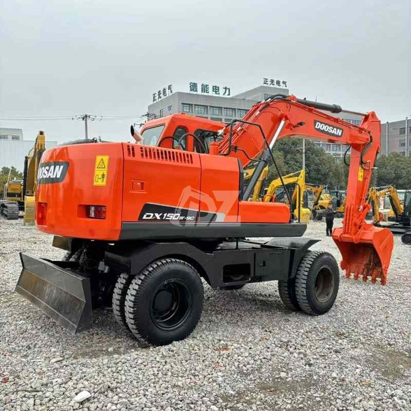 Doosan used 15ton DX150W-9C medium size hydraulic excavator