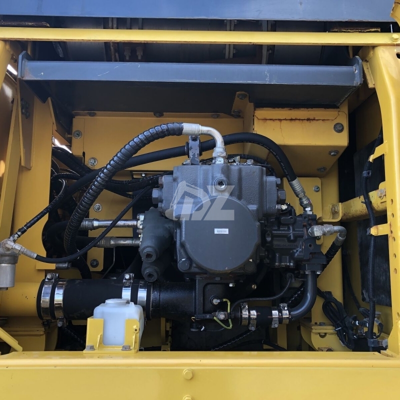 Original Used Japan KOMATSU PC490LC-11 Excavator Second Hand 49 Ton Digger High Quality in Stock