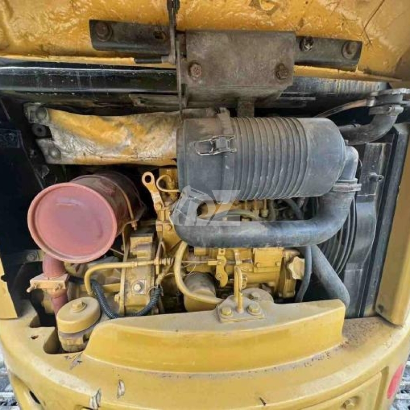 3150KG Caterpillar 303 Mini Used Excavator Second Hand Micro Digger