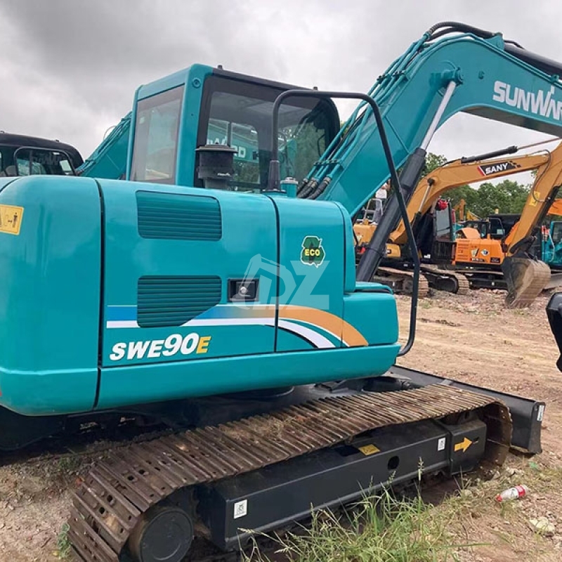 Used Excavators Sunwardd SWE90E for Sale in Shanghai Earthmoving Machinery Good Condition Low Hours