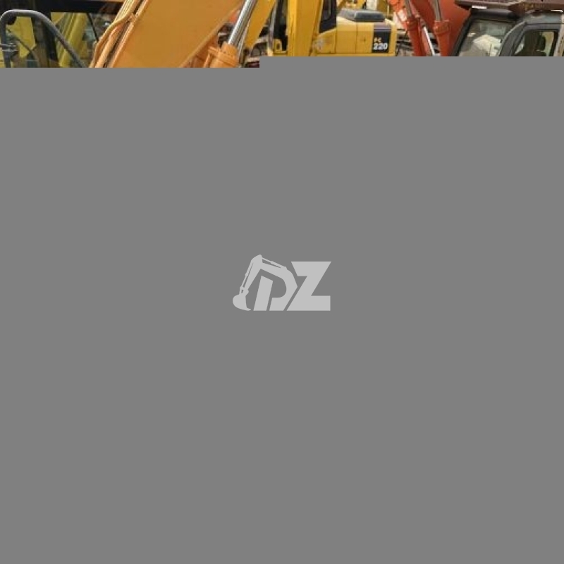Secondhand Hydraulic Komatsu Mining Excavator Machinery PC220-7 22840KG