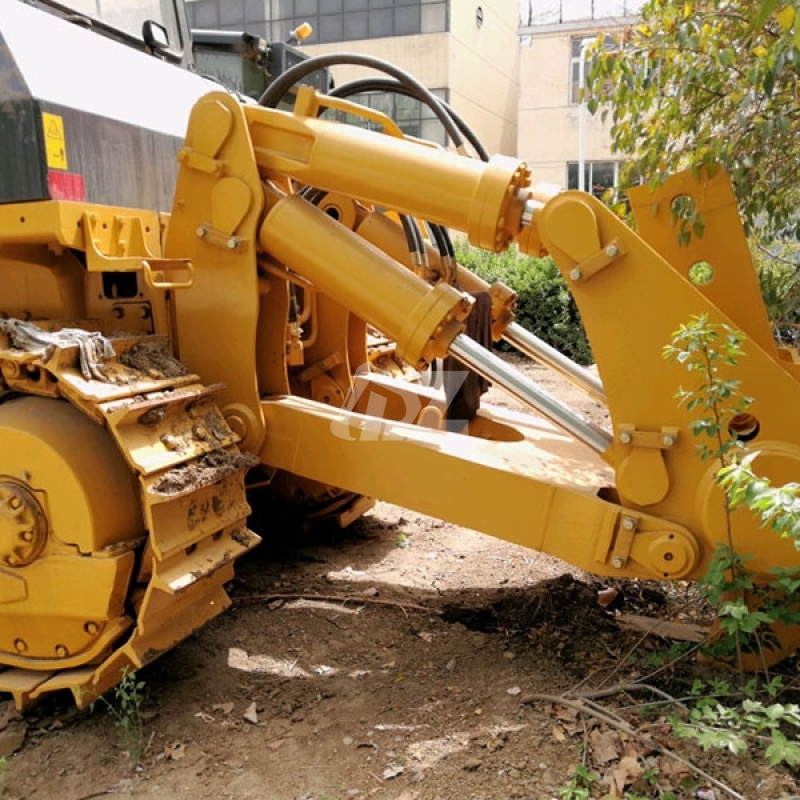 Shantui Sd32 Dozer Price Crawler Bulldozer with Ripper Bulldozer Factory Price
