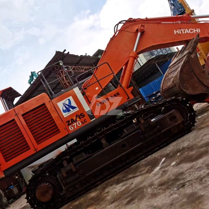 Construction Machinery Mining Mining Using a Second-hand Large Excavator Hitachi ZX670 Hitachi Excavator for Sale