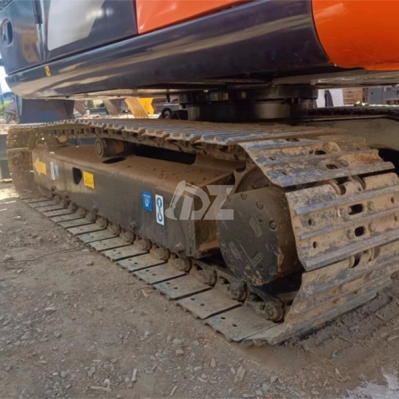 Used Hitachi Zx60 Mini Digger Cheap Price Original Machine Hitachi Excavator for Sale