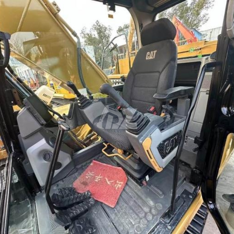 20500KG Used CAT Excavator 320GC Japanese Crawler Machine