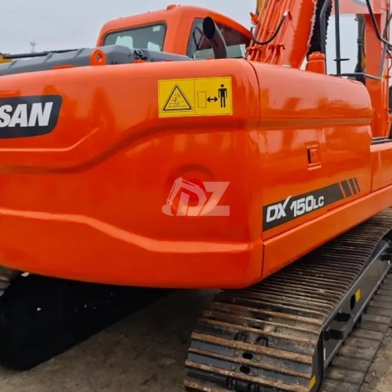 Doosan 15ton DX150 Almost New large crawler excavator made in Korea for sale with fair price