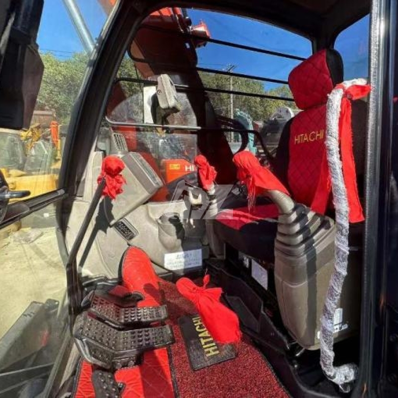 7 Tons ZX75US Used Hitachi Excavator Second Hand Mini Digger