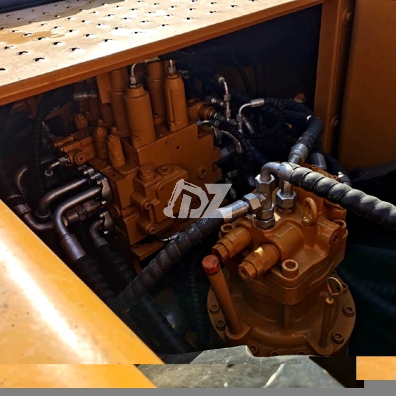 118KW 21900KG Hydraulic Used Sany Excavator SY215C SY215CPro