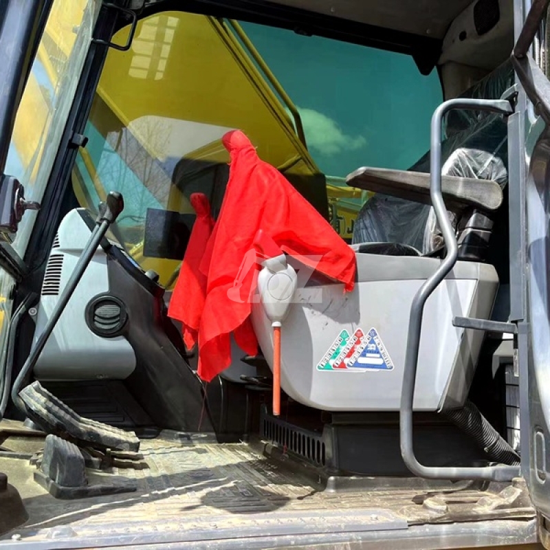 PC220-8 Used Komatsu Excavator 2022 Year Nearly New