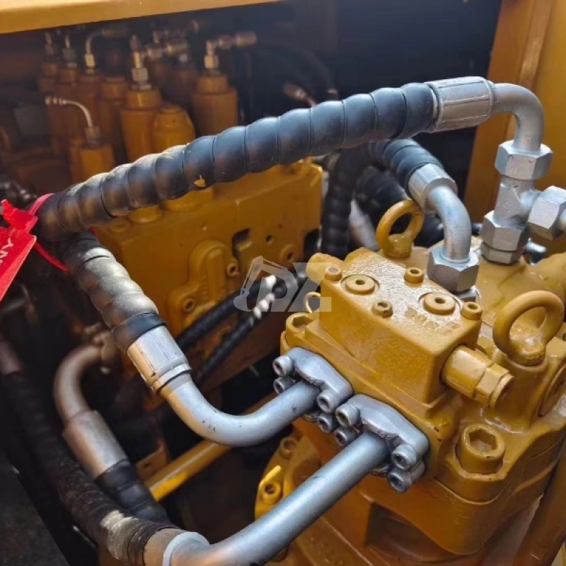 Sany SY235C MEDIUM 23.5t Hydraulic Crawler Excavator Second Hand Used Wheel Excavator SY235 SY235C