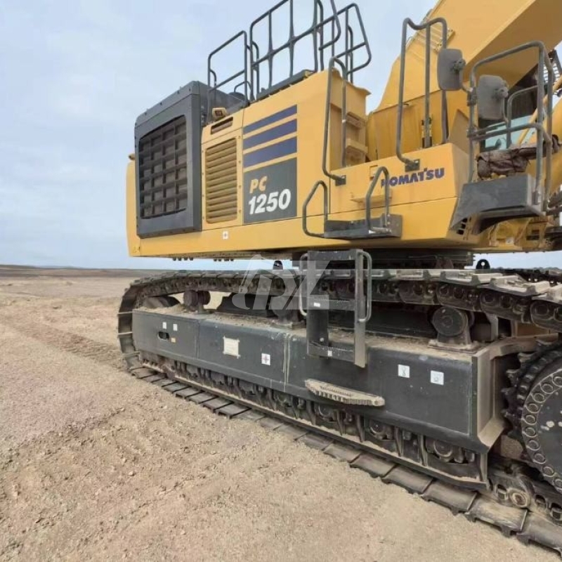Hydraulic Used Komatsu Excavator PC1250 Crawler Large Digging Machine