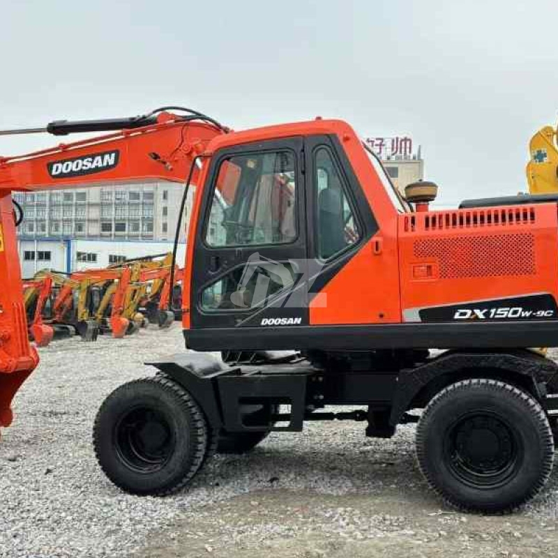 Doosan used 15ton DX150W-9C medium size hydraulic excavator