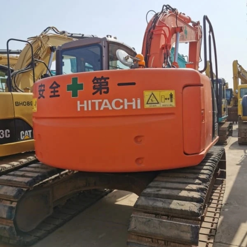Little Working Hours Used Cheap Hitachi 135 Excavator