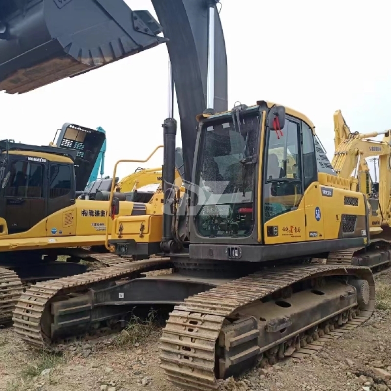 Good Price Second-hand Volvo 300 Excavator Used Excavator VOLVO EC300 Crawler Excavator