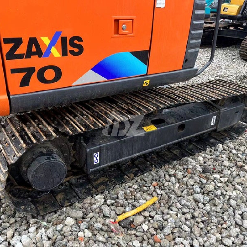 Little Working Hours Used Hitachi Zx70 Excavator Japan Original Used Mini Hitachi Zx70 Excavator