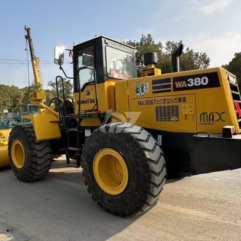 Small Komatsu WA380 Wheel Front Loader Used Japan Made Original