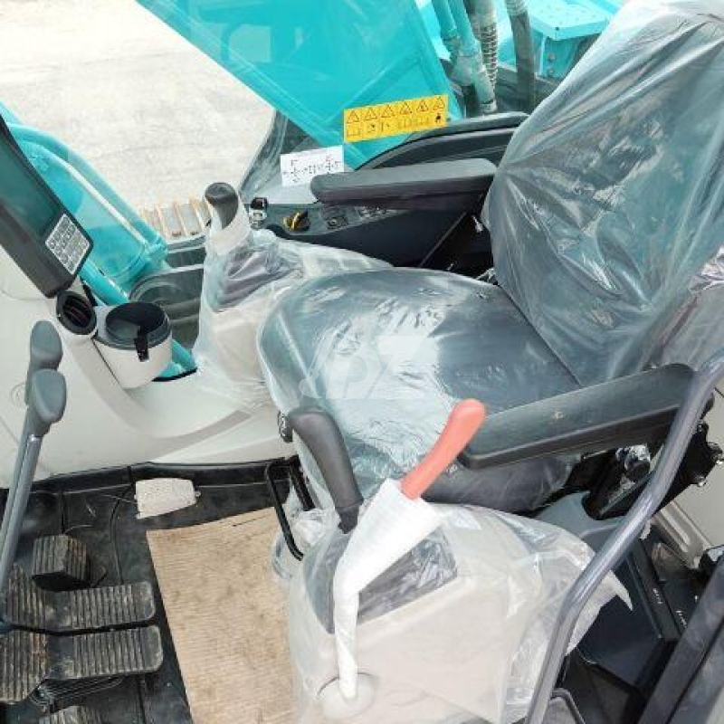Turbocharged Hydraulic Second hand Kobelco SK220 Excavator Digger 22900KG