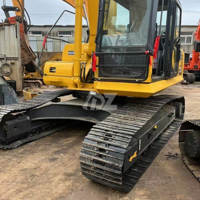 Original 22 Ton Second Hand Secondhand Used komatsu  Pc220-7 Excavator Digger for Sale