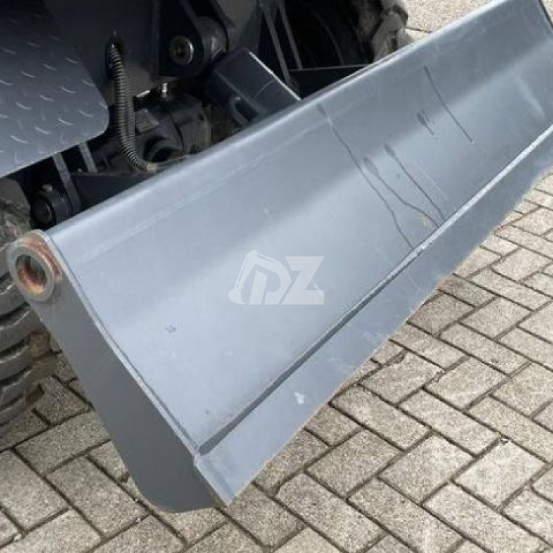 Rubber Wheel Used Doosan Excavator Machinery DX60W 5550KG