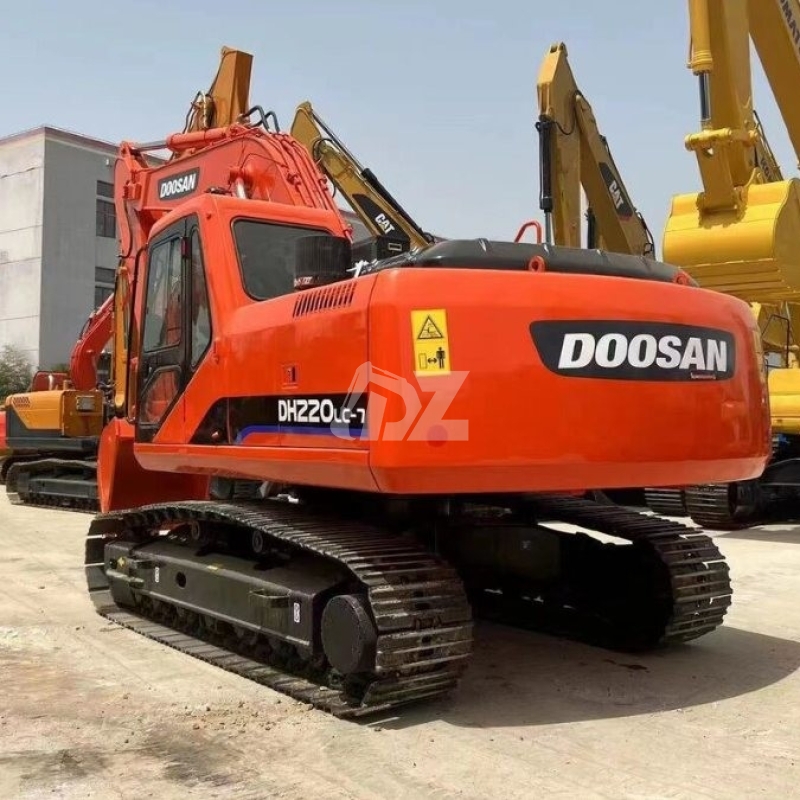 Doosan DH220LC Used Hydraulic Excavator Equipment Second Hand Diggers