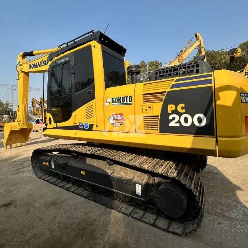 2000KW Engineering Used Komatsu Excavator Equipment PC200-8 19Tonne