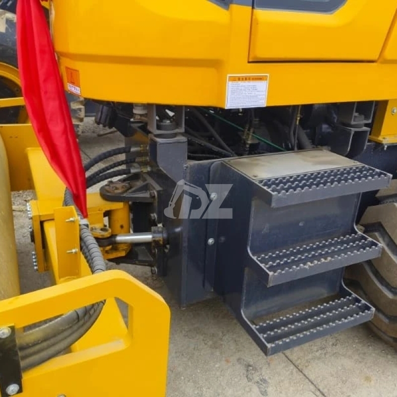 Hydraulic Vibration Roller 8t Roller Sold YZD8.0 New Road Roller Price
