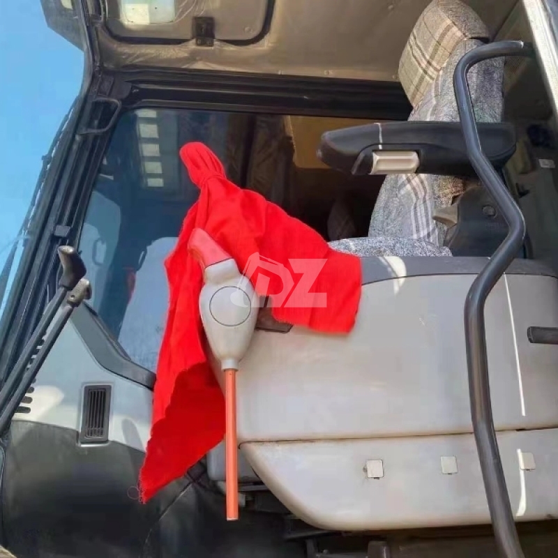 Durable Second-hand KOMATSU Excavator PC270 Komatsu Used Digger PC270-7 Crawler Hydraulic Good Quality Pc270 for Hot Sale