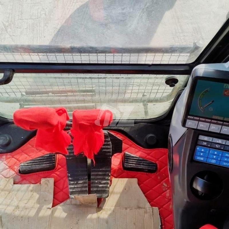 Used Excavators Komatsu PC200-8N1 Original Low Price Crawler Hydraulic Excavator Machinery Japanese Condition Hot Sale