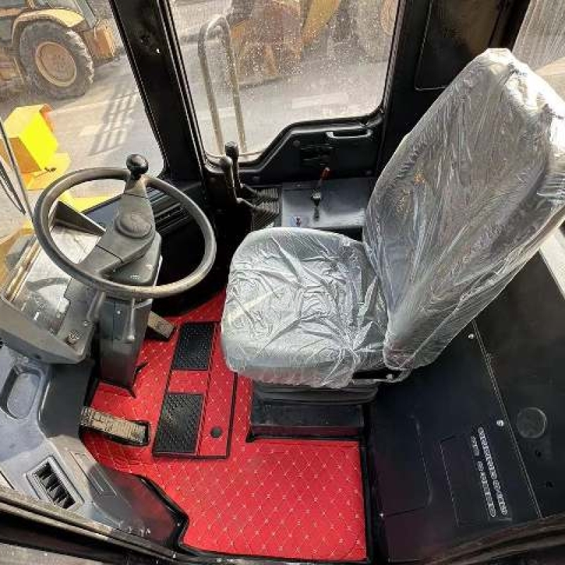 Small Komatsu WA380 Wheel Front Loader Used Japan Made Original