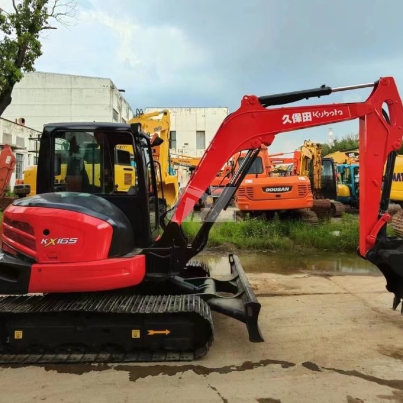 EPA Engine Old Kubota Mini Excavator Second Hand Kx165 5.5 Ton