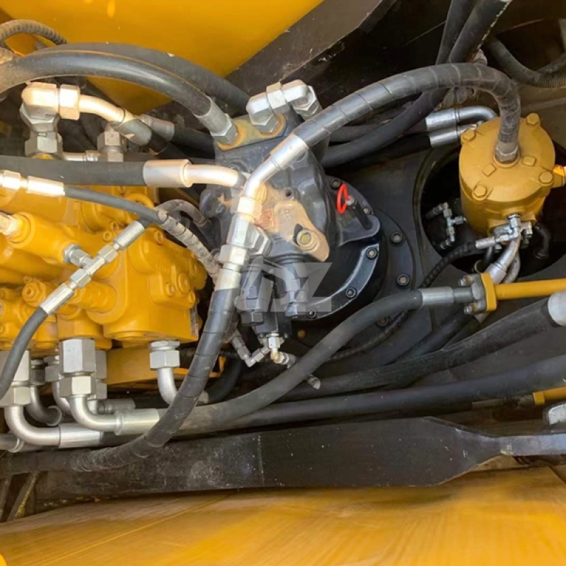 Used Sany SY135C Hydraulic Small Excavator Trackhoe Crawler Digger for cheap sale