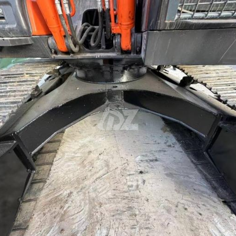 Japan Original Used Hitachi ZX200 Hydraulic Crawler Excavator Second Hand Machinery 100KW Power