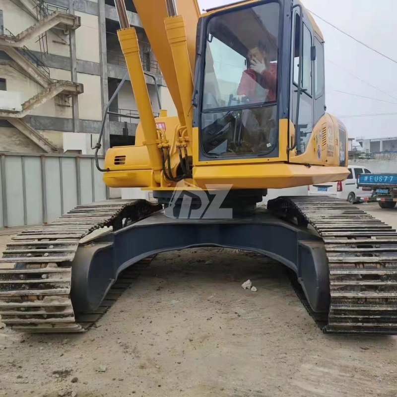 Good Quality Used Excavators komatsu Pc300-7 Japan Brand Second Hand Crawler Excavator 30ton Large Machine Cheap Price for Sale