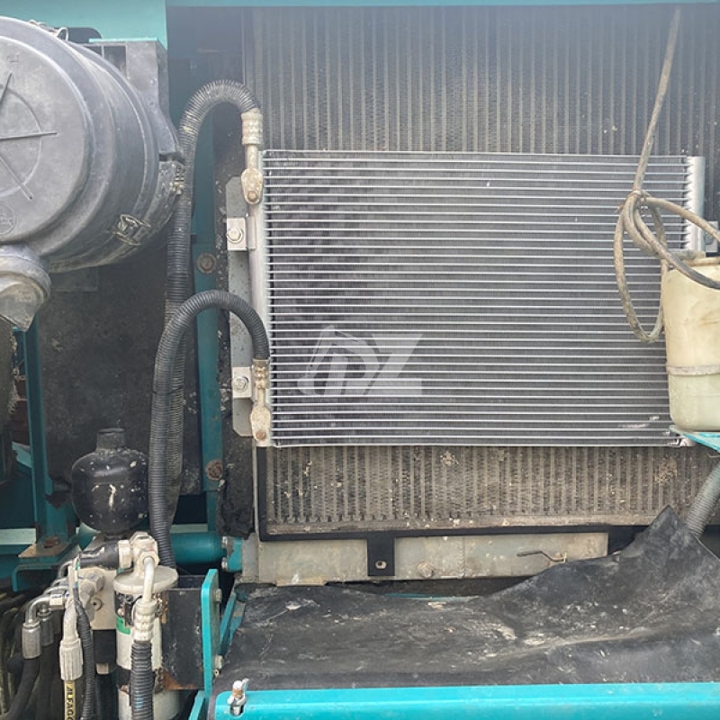 Small Earthmoving Machinery Sunward SWE100E Used Crawler Home Excavator 10tons Swe100 Mini Farm Digger for Sale