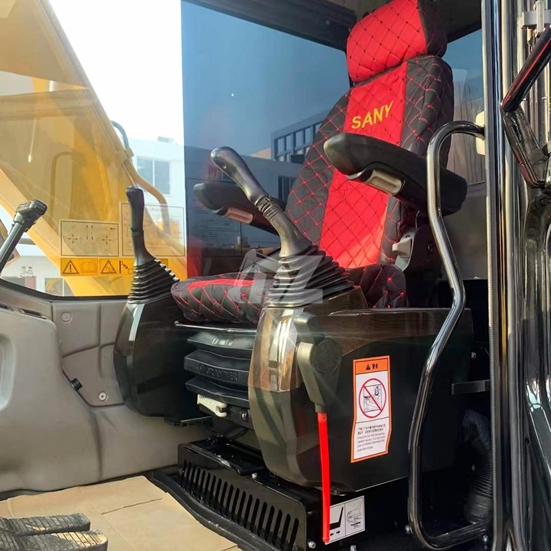 Used Sany SY135C Hydraulic Small Excavator Trackhoe Crawler Digger for cheap sale