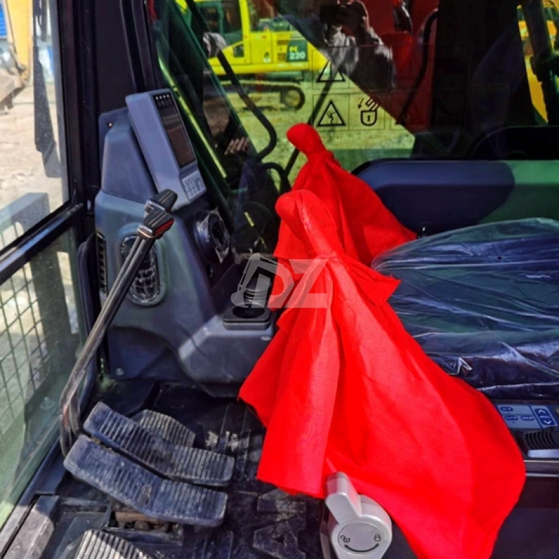 118KW 21900KG Hydraulic Used Sany Excavator SY215C SY215CPro