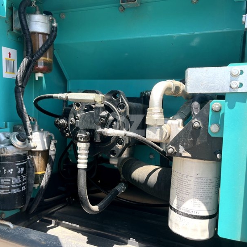 Good condition Used Excavator Kobelco SK200D for sale