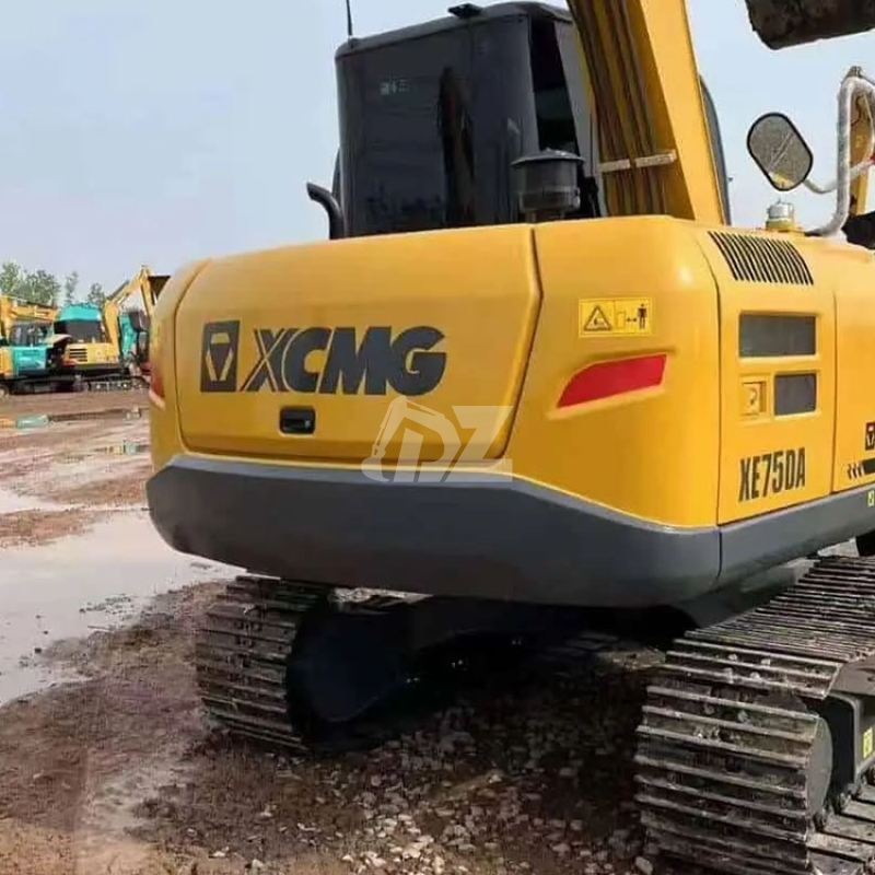 Used Mini XCMG 75D EXCAVATOR